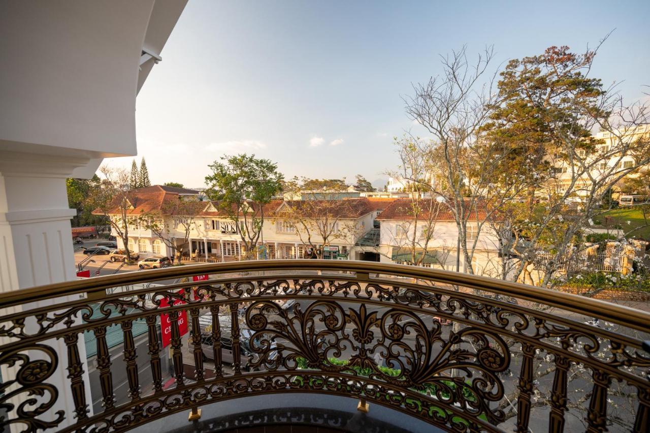 La Fleur Premium Central Apartment Hotel Da Lat Esterno foto